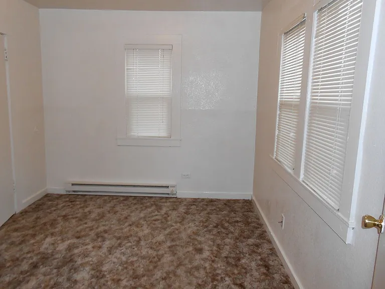 1034 State St — Photo 3