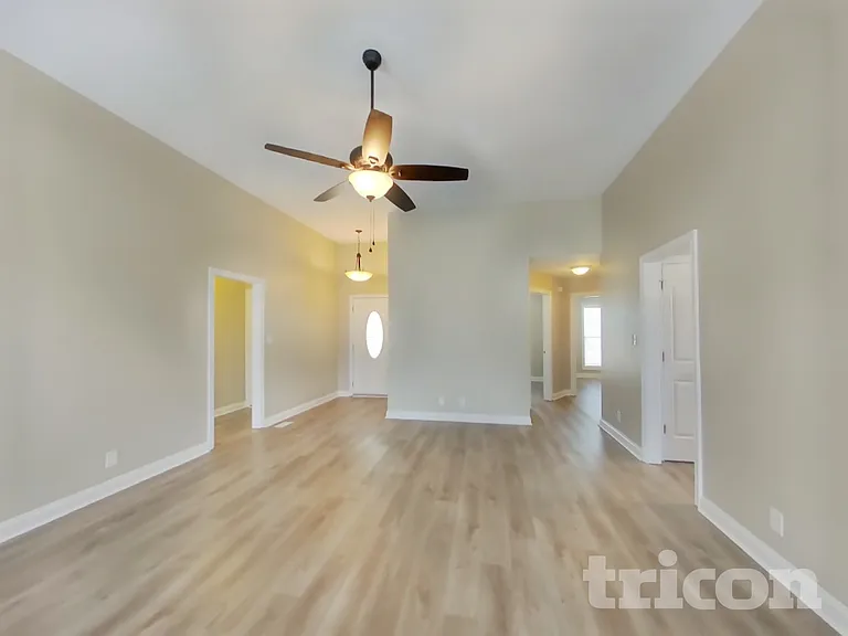 3749 Nadia Dr — Photo 3