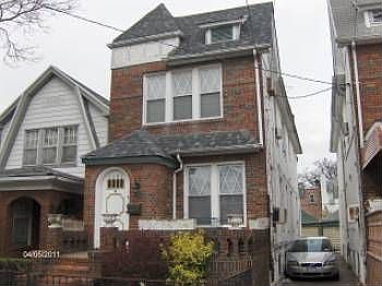 1st image of 1052 E 43rd St