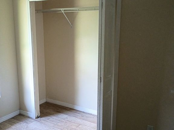 4th image of 2424 Orange Ave #2