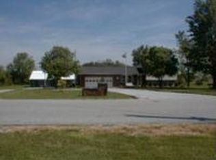 5677 Botkins Rd, New Knoxville, OH 45871