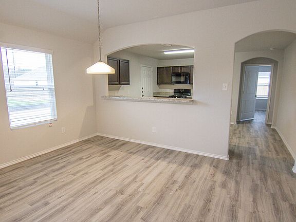 3rd image of 3603 Atascocita Elm Dr