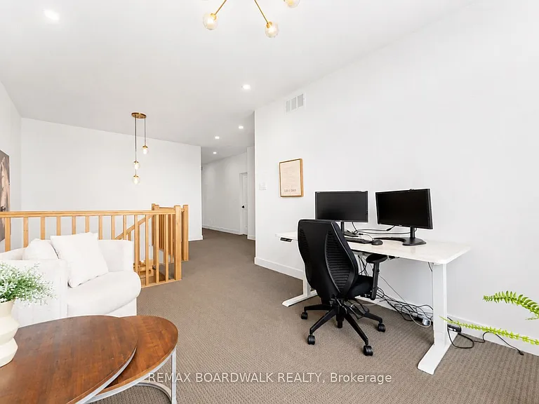 52 Big Dipper St — Photo 24