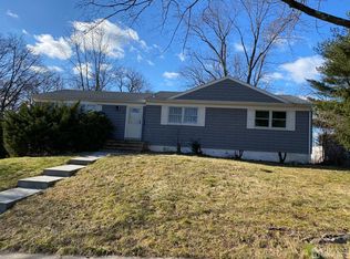 45 Landsdowne Rd, East Brunswick, NJ 08816