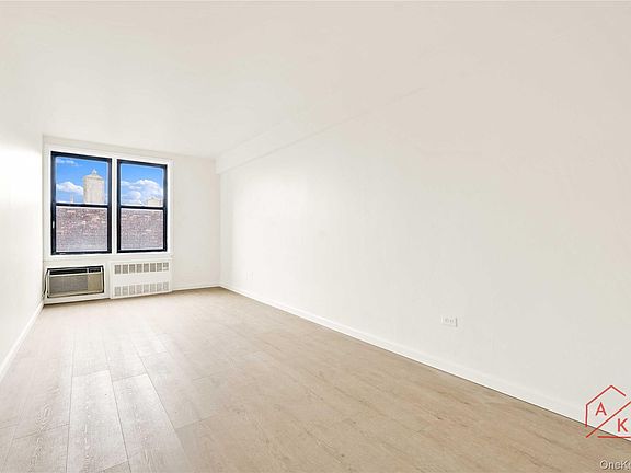 4th image of 41-31 51 St Street #5B