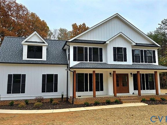 2nd image of 375 Amick Rd
