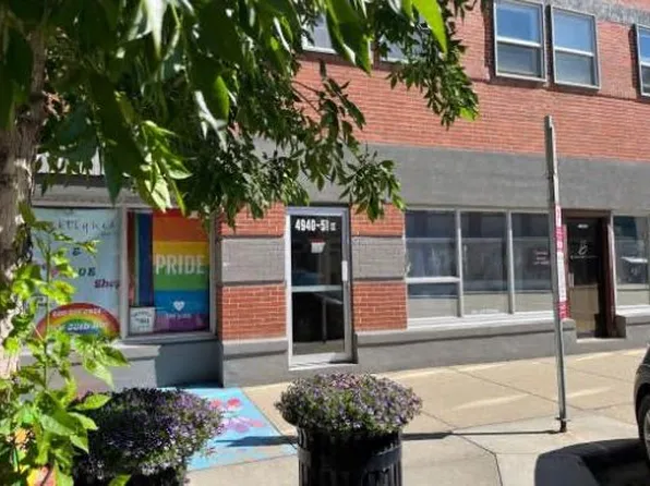 4940 51st St #2, Red Deer, AB T4N 2A7