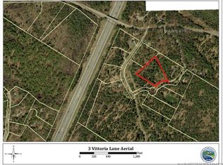 3 Victoria Ct, York, ME 03909