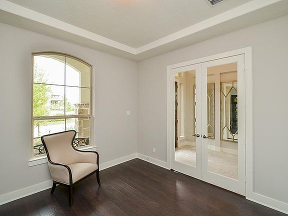 5th image of 16703 Himley Dr