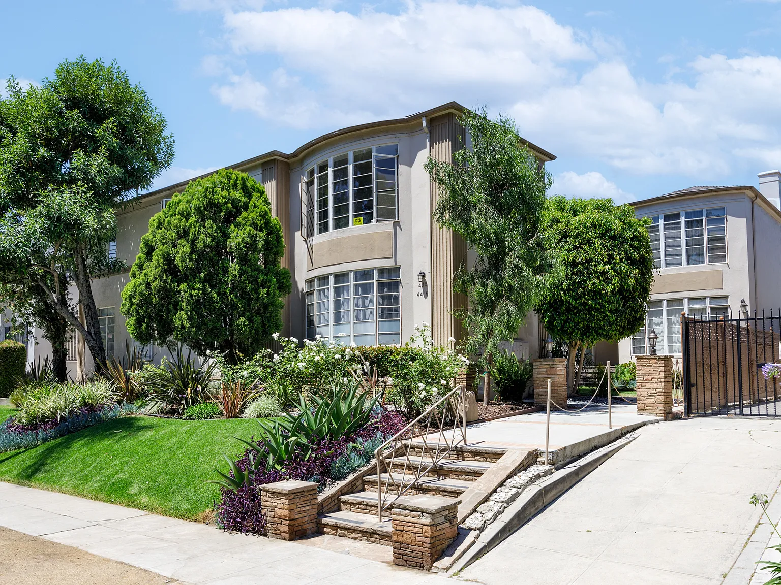 South Norton Apartments — Photo 2