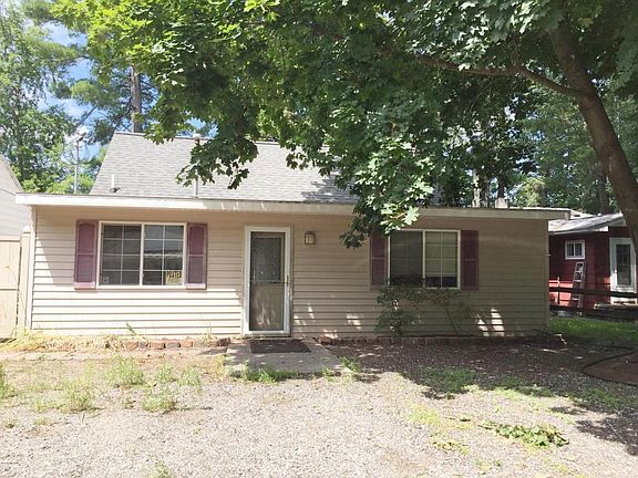 2nd image of 5149 Brown St