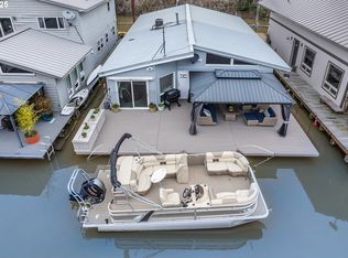 17937 NW Sauvie Island Rd UNIT 8, Portland, OR 97231