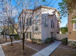 5715 S 21st Pl, Phoenix, AZ 85040