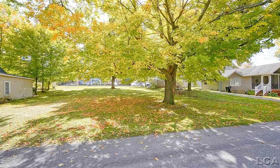 171 N Lakeview Blvd, Manitou Beach, MI 49253 MLS 56050111984 Zillow