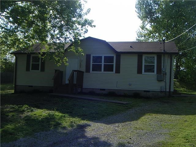 1st image of 1321 Gibson Dr