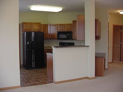 1st image of 15705 Larimore Plz APT 9