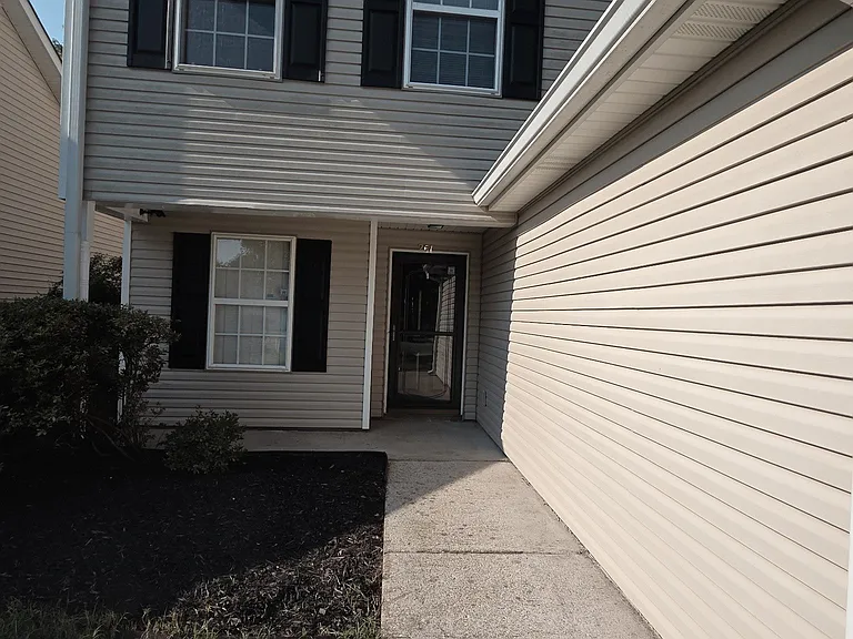 261 Indian Park Dr — Photo 2