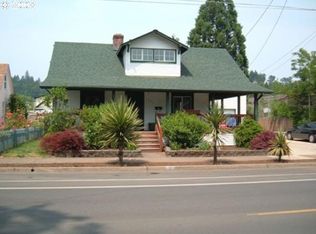 1232 W Main St, Cottage Grove, OR 97424