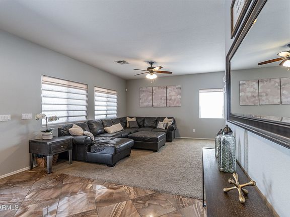 3rd image of 44020 W Garden Ln