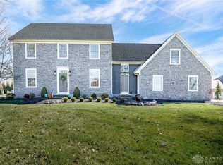 7992 Locust Grove Ct, Springboro, OH 45066