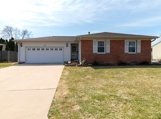 1323 9th Ave, East Moline, IL 61244