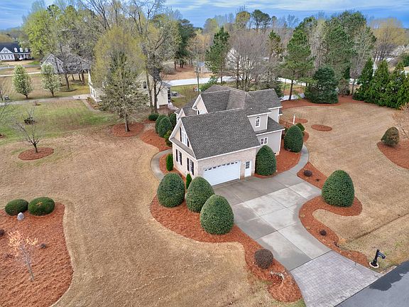 4th image of 4090 Beaver Rd