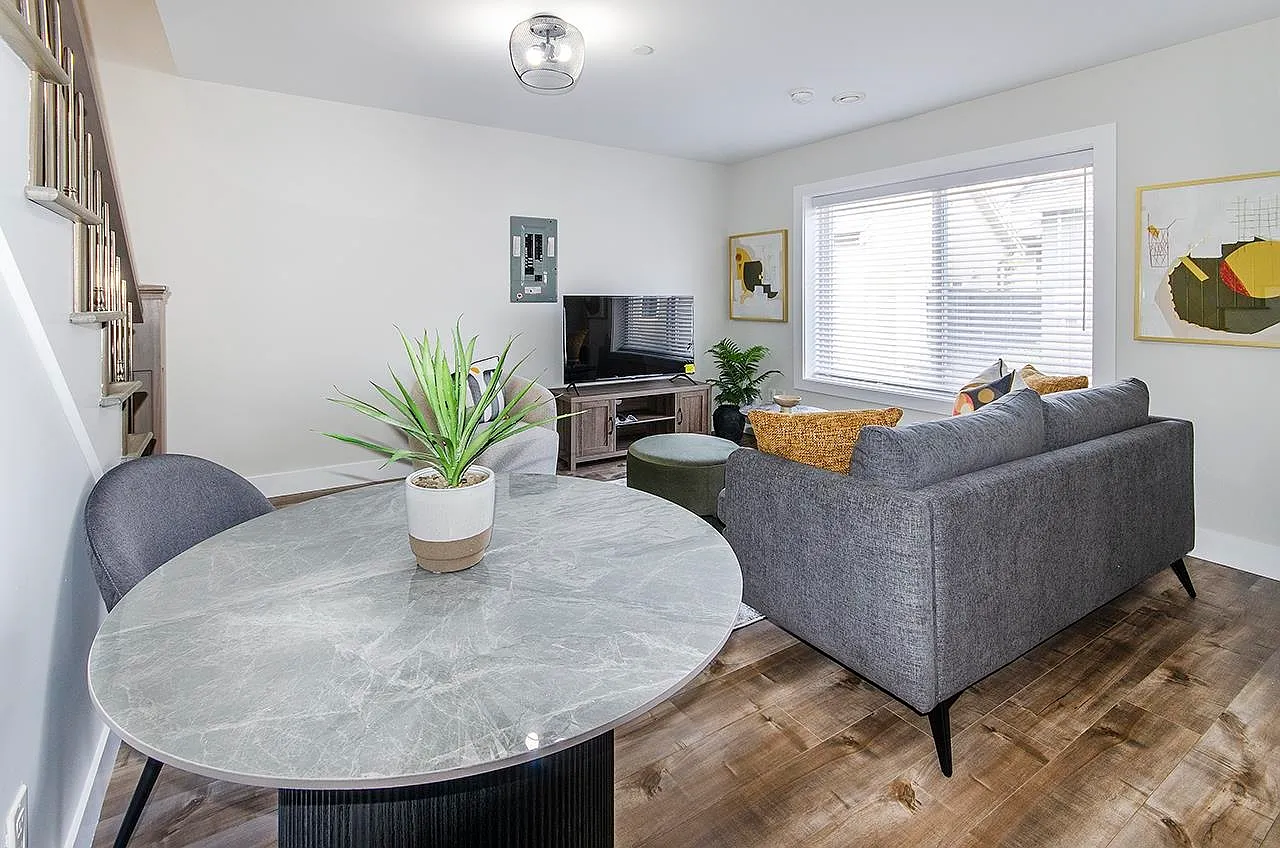 1 bed, 900 sqft, $2,500 — Photo 4