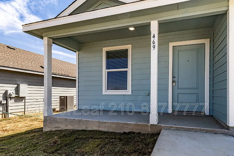 4 bed, 2.0 bath, 1667 sqft, $1,747 — Photo 4