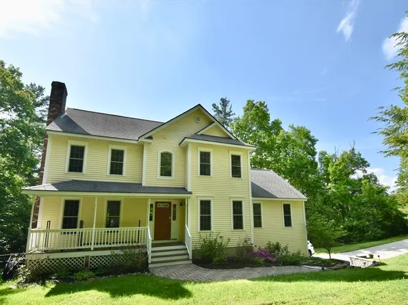 5 Eleanor Ln, Charlton, MA 01507