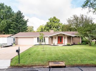1521 Pepperwood Dr, Saint Louis, MO