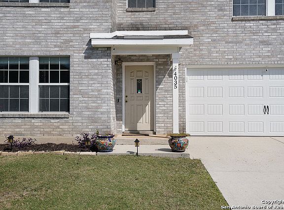 3rd image of 4035 Wisteria Way