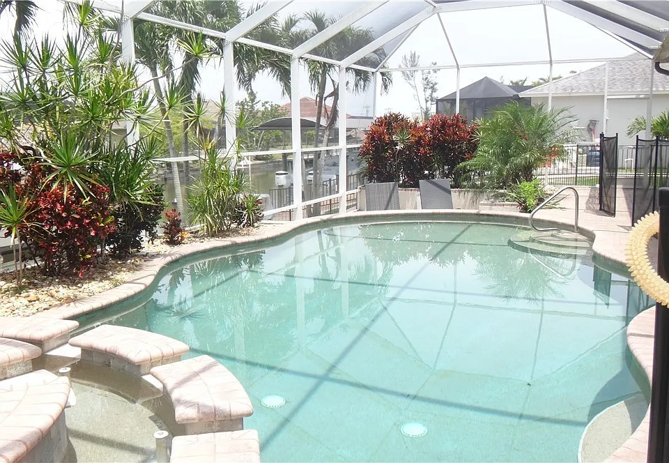 1519 SW 40th Ter