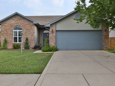 1704 Creekside Dr, Brownsburg, IN, 46112