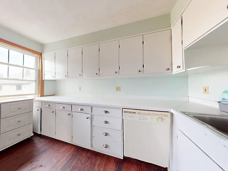 27 Princeton St #2 — Photo 5