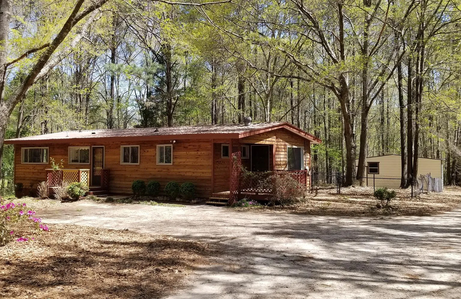 7885 Hamilton Rd — Photo 1
