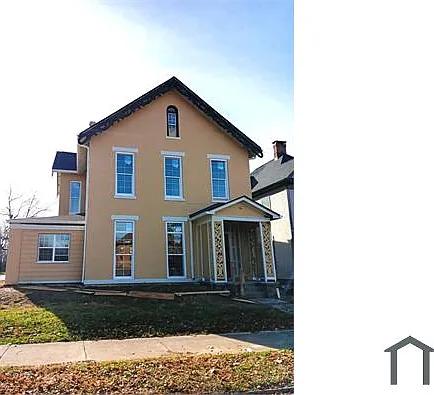 621 E Main St — Photo 2