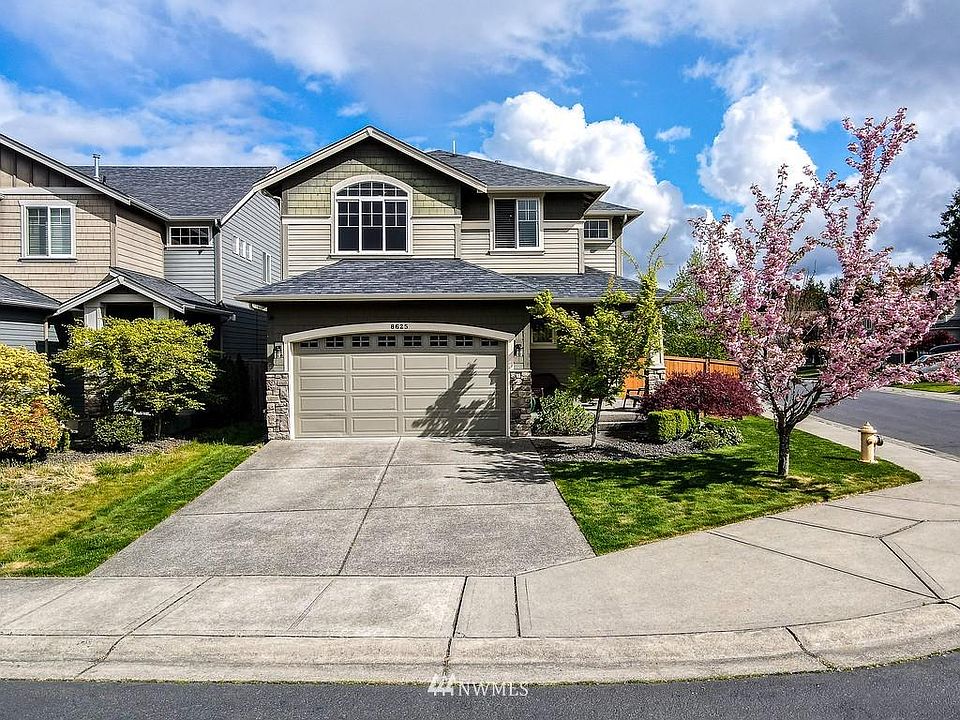1st image of 8625 189th Street Ct E