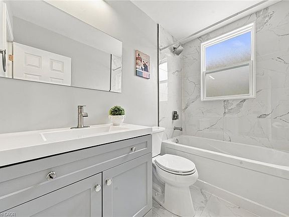 5th image of 294 E 28th St