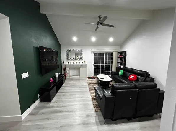 250 Burning Tree Dr, San Jose, CA 95119