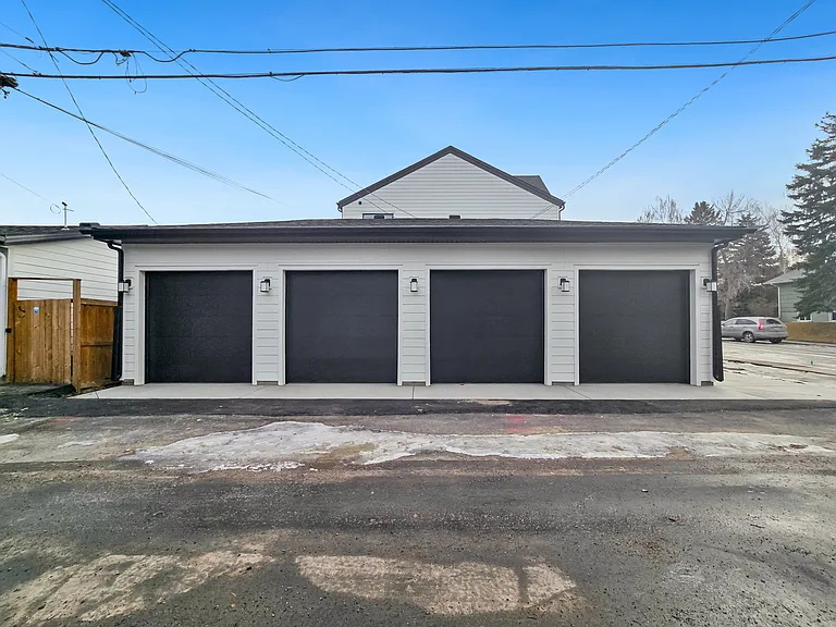 2620R 28th Ave SW #2614R — Photo 16