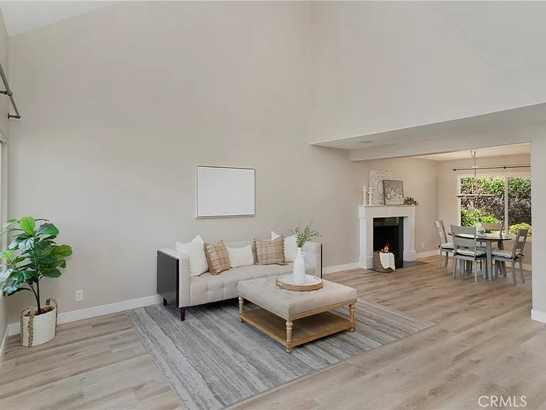 419 Fleming Ave — Photo 2