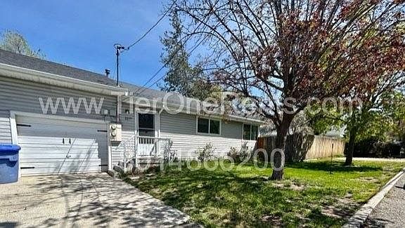 2nd image of 2277 E Atkin Ave