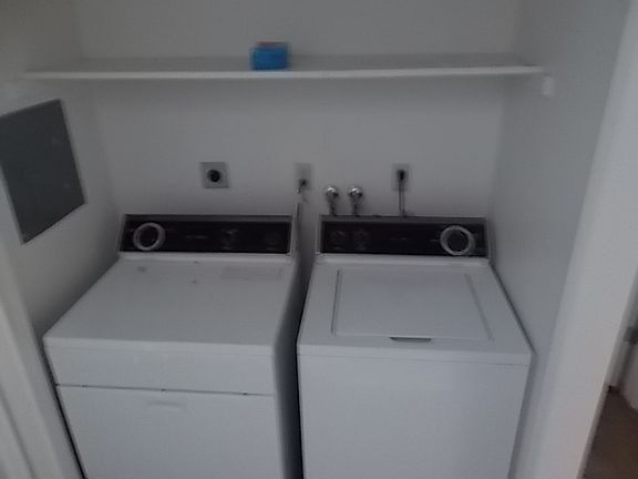 4th image of 99 N 1850 W APT 20