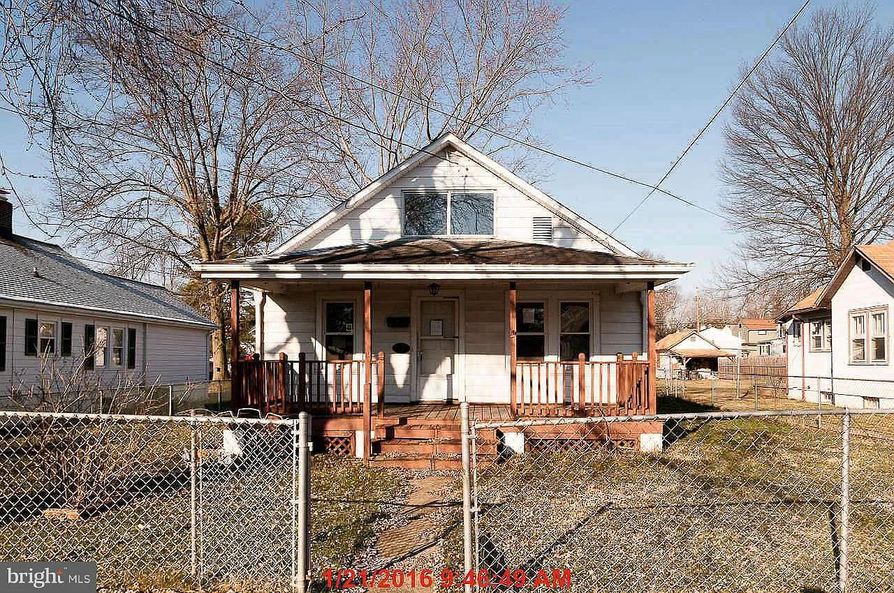 226 Edmund St photo 1