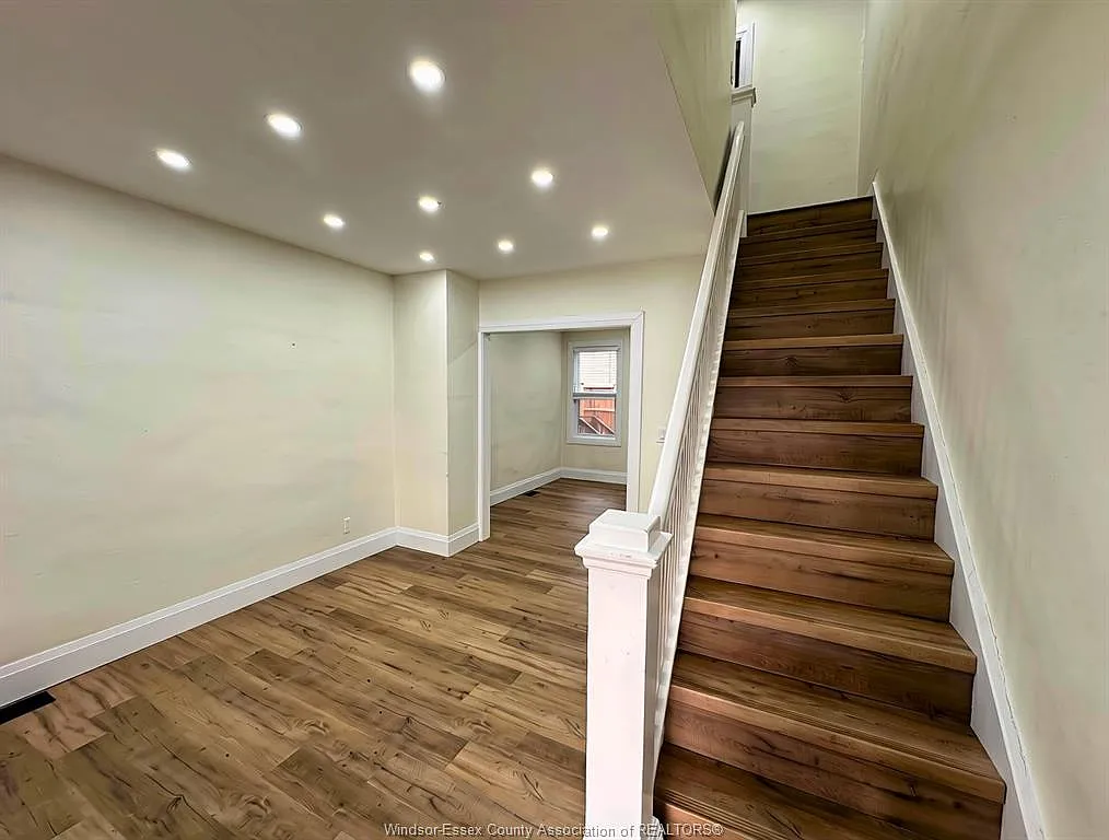 2 bed, $1,800 — Photo 4