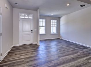 4090 Isaac Cir, Williamsburg, VA 23188