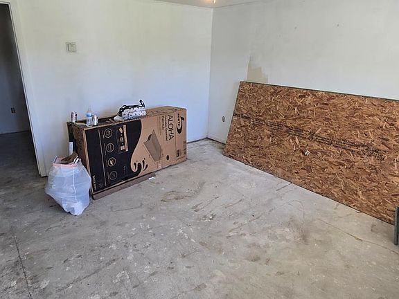 5th image of 13262 Ogden Ln