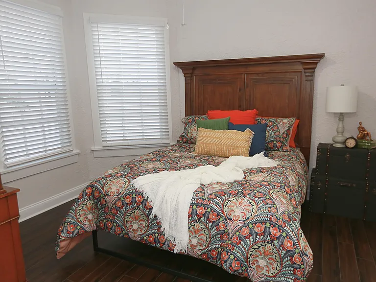 407 S Melville Ave — Photo 54