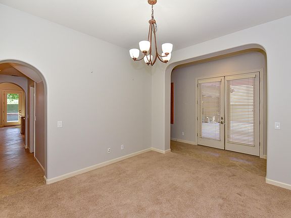 4th image of 20823 W Western Dr