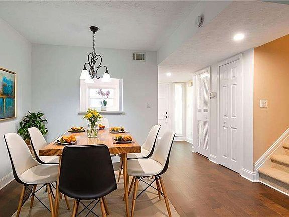 5th image of 3557 Splinterwood Rd